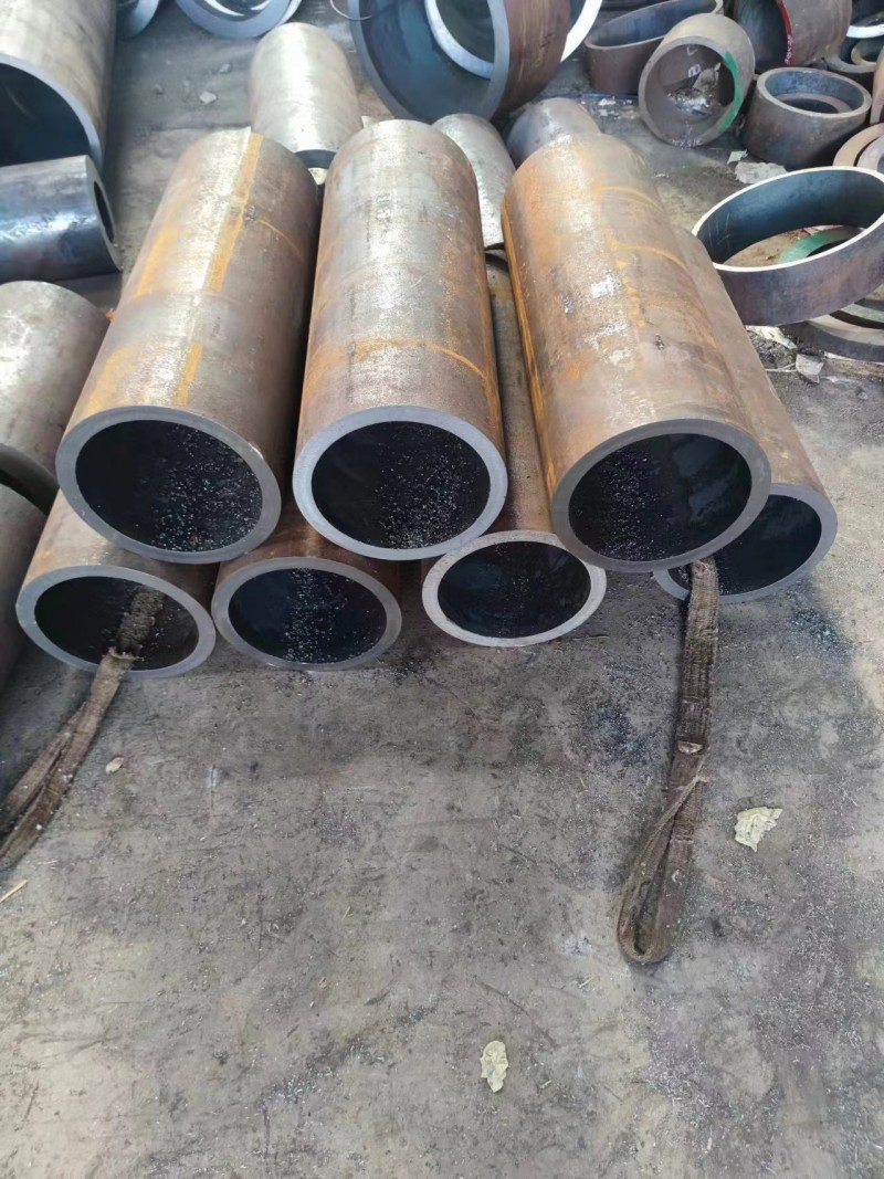 景洪景洪景洪12Cr1MovG无缝钢管切割